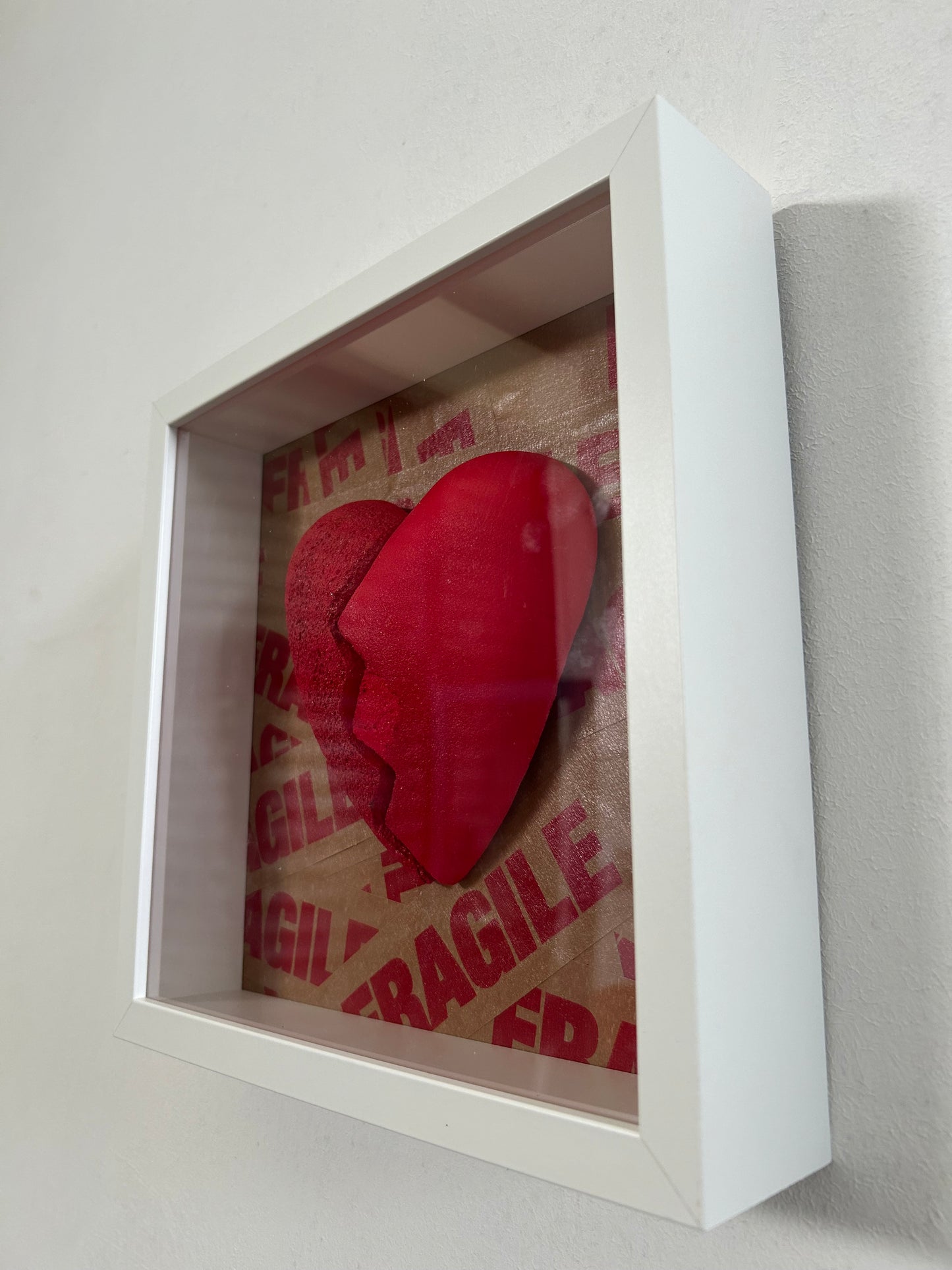 Quadro “Cuore Rosso in Frantumi”